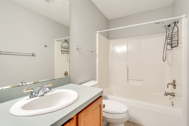 Building Photo - 2708 Wyndgate Ct