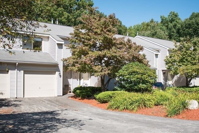 Building Photo - 47 Samuel Dr