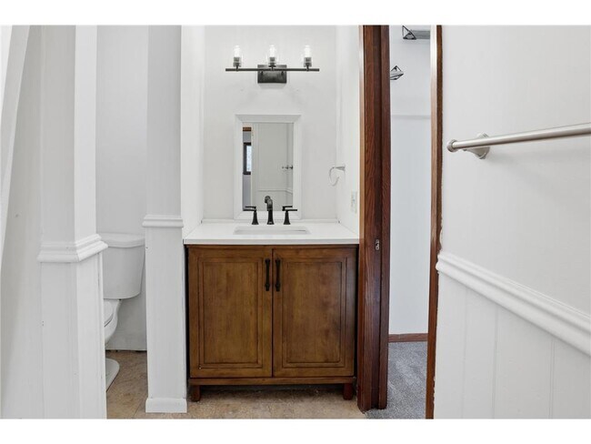 Building Photo - 15102 Afton Hills Dr S