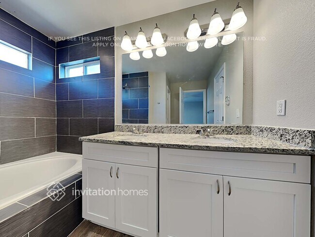 Building Photo - 7644 Dobbs Dr