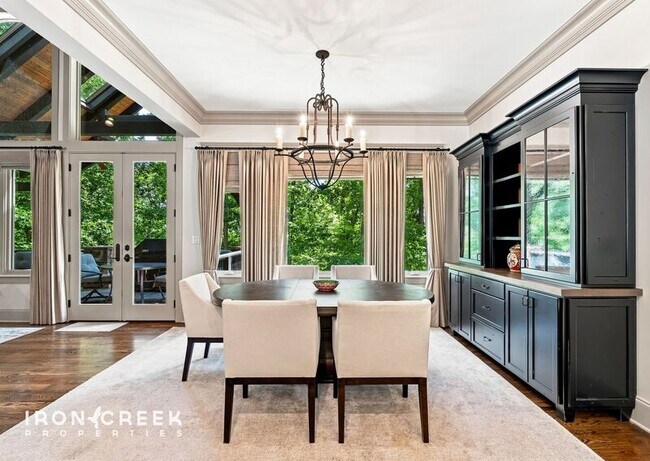 Building Photo - 2 Cherokee Orchard Ct