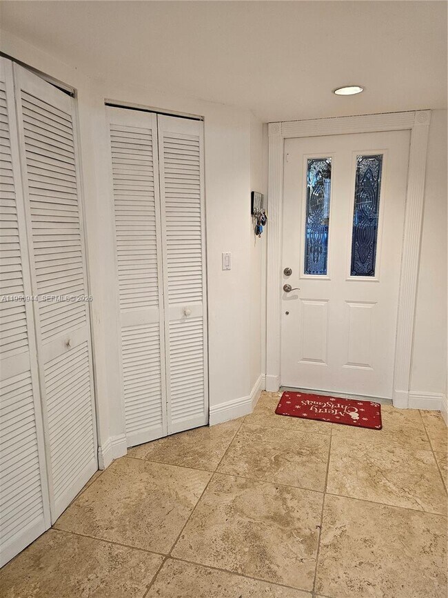 Building Photo - 9781 SW 138th Ave