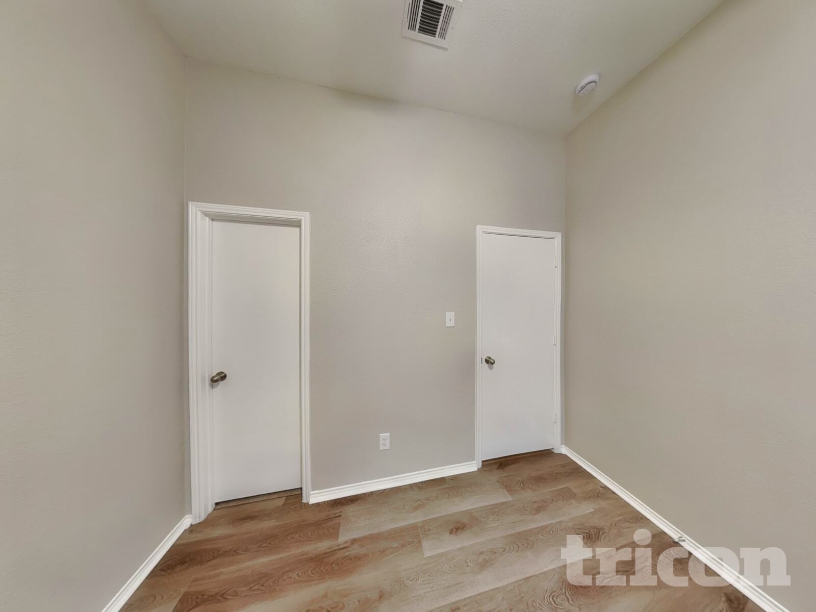 Building Photo - 5401 Creek Hill Ln