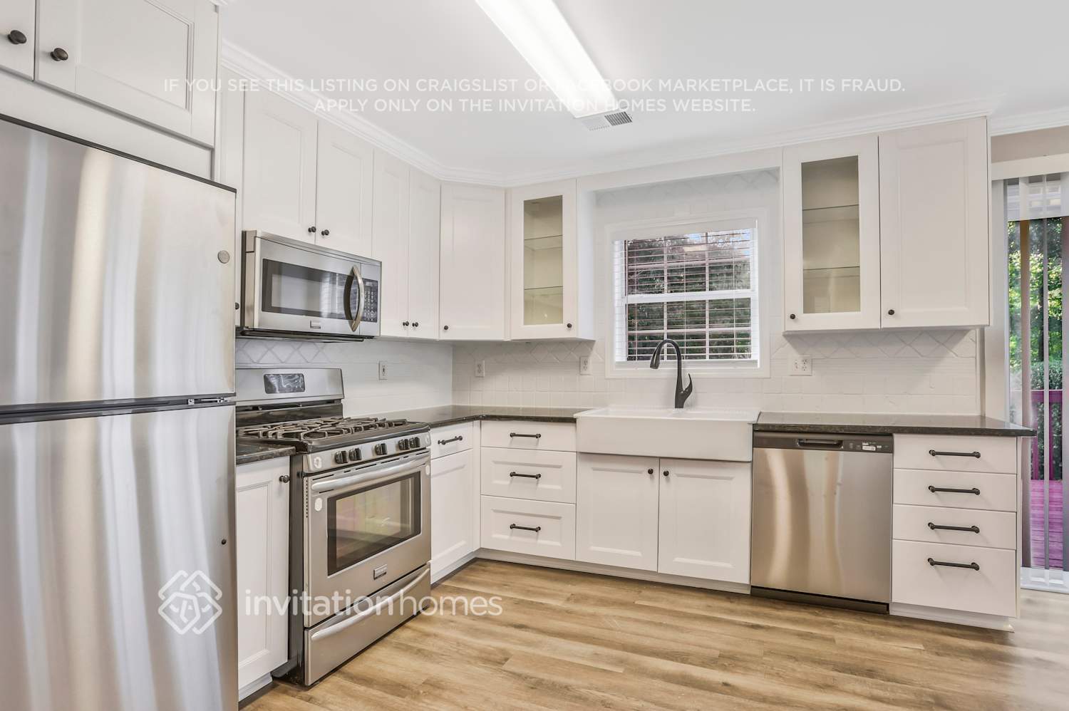 Building Photo - 2645 Abbots Glen Dr NW