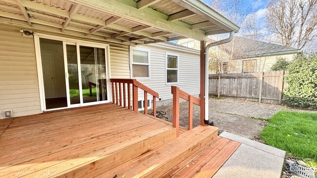 Building Photo - Recently Renovated House With Fenced Back Yard, Attached Garage, and Basement