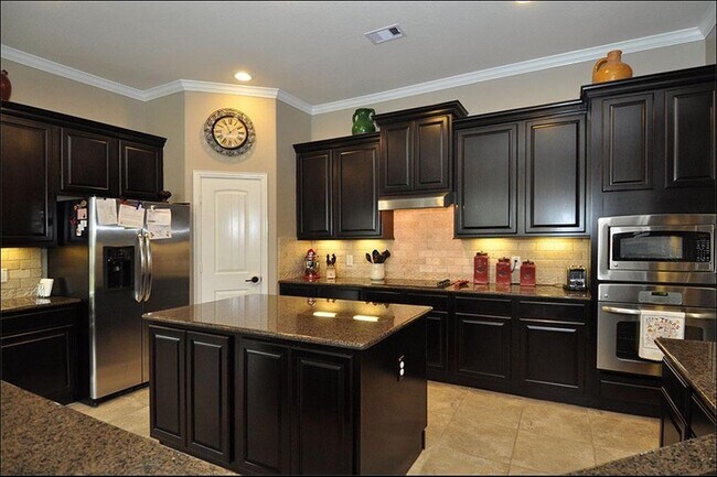 Building Photo - 14534 Castle Cove Ln