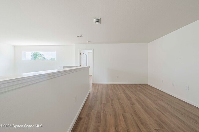 Building Photo - 3701 Titanic Cir