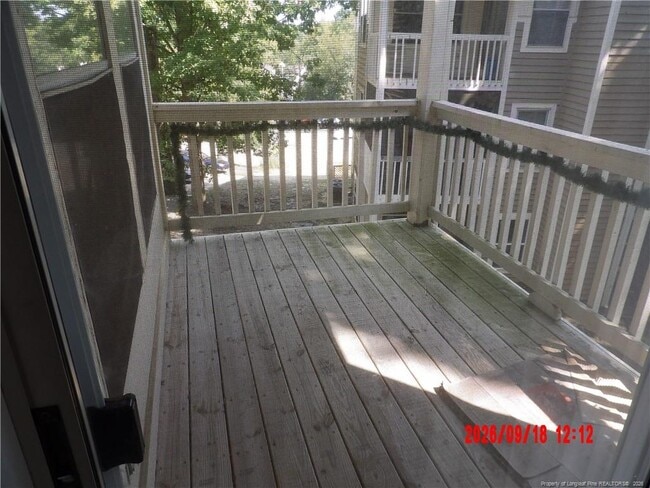 Building Photo - 1022 Wood Creek Dr
