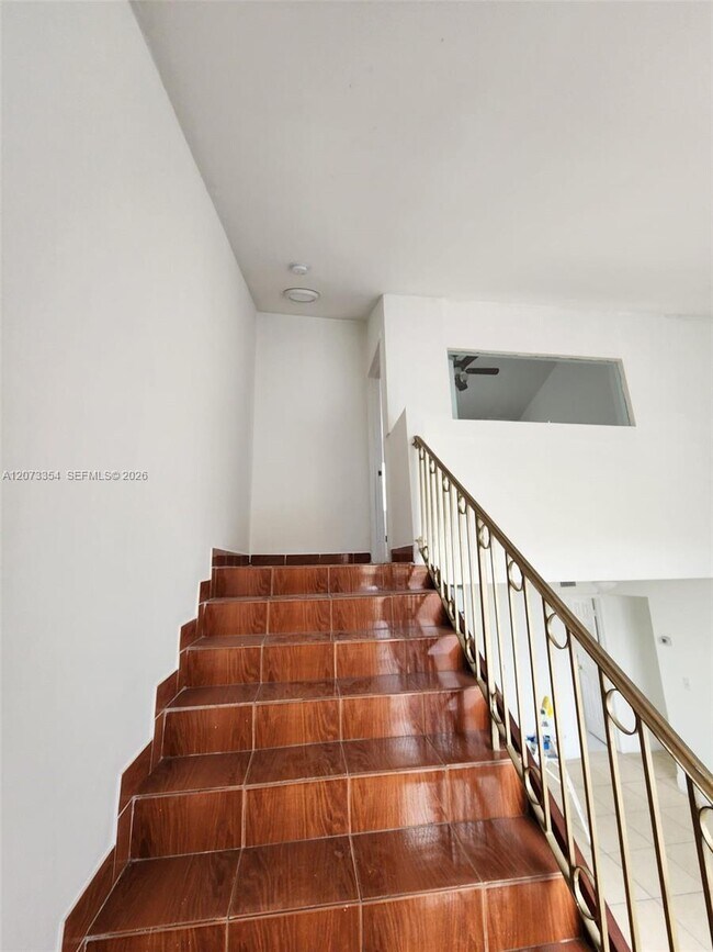 Building Photo - 2770 W 61st Pl