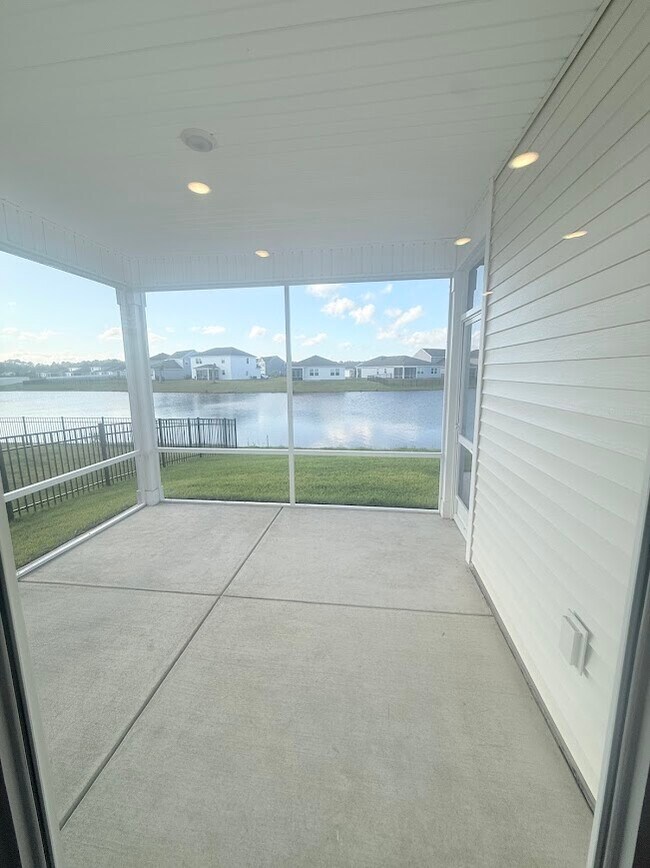 Building Photo - 1022 Laconic Dr
