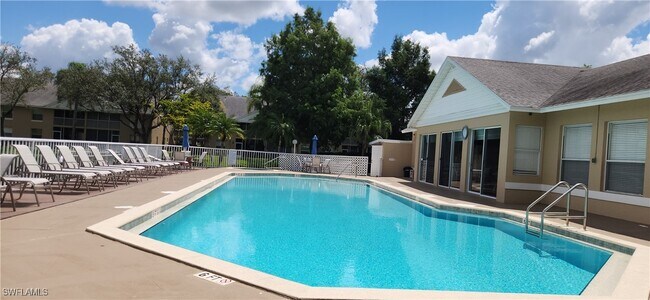 Building Photo - 186 Pebble Shores Dr