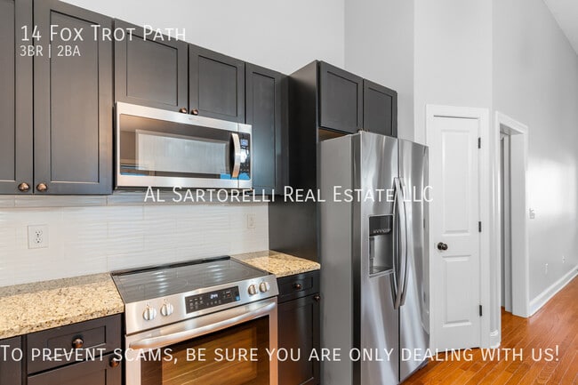 Building Photo - 14 Fox Trot Path