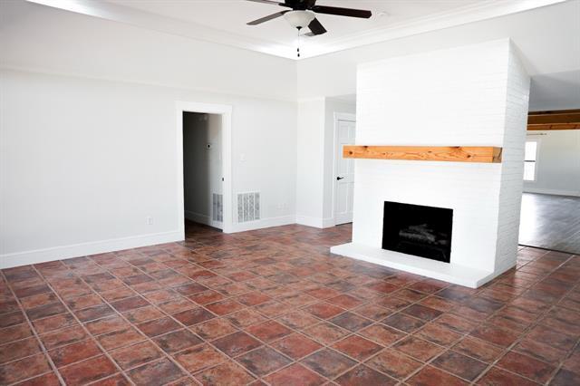 Building Photo - 10575 Friendship Rd