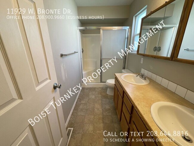Building Photo - 11929 Bronte Dr