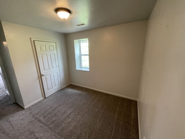 Building Photo - 301 E Kansas St