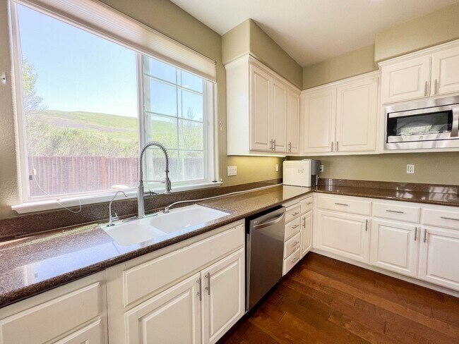 Building Photo - Spacious San Ramon Windemere Home.