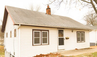 Building Photo - Fully remodeled 2bed/1bath home!