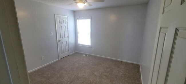 Building Photo - 3 BR - 2 BA Ranch in Garner