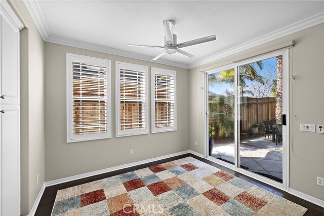 Building Photo - 6981 Shoreline Dr