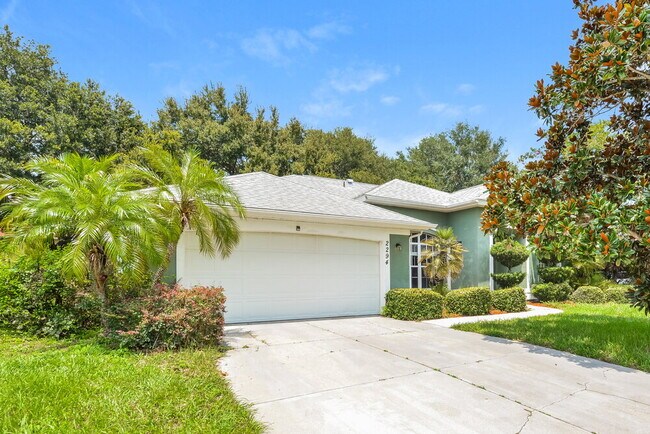 Building Photo - 2294 Lake Pointe Cir