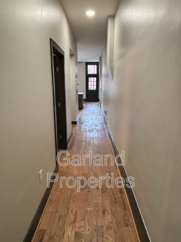 Building Photo - 73 W Main St