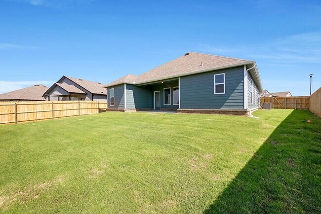 Building Photo - 4/2/2 Dream Home in Owasso!