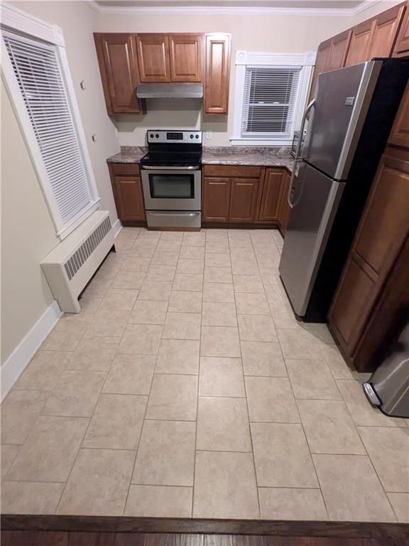 Building Photo - 14 Wallace Ave