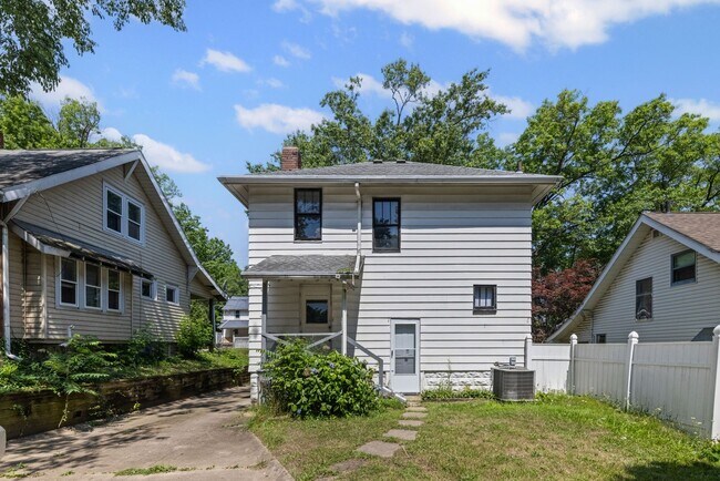 Building Photo - Classic Goodyear Heights Colonial — Hardwo...