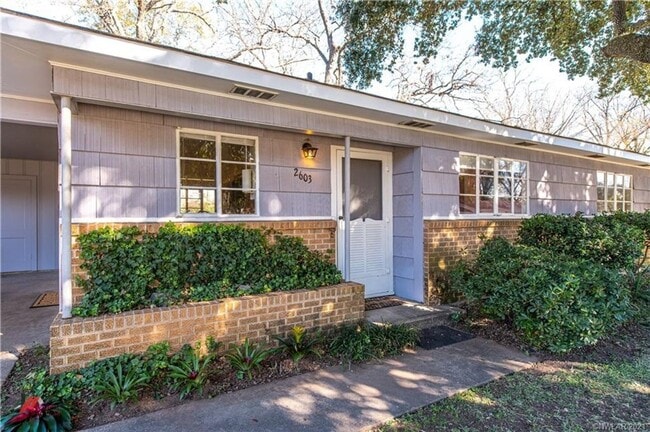 Building Photo - Newly Remodeled Anderson Island Rental