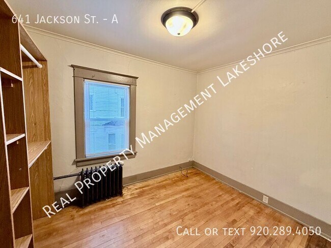 Building Photo - 641 Jackson St