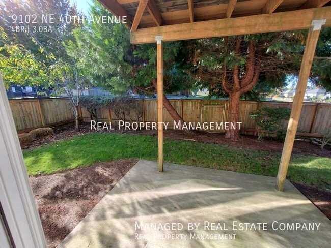 Building Photo - 9102 NE 40th Ave