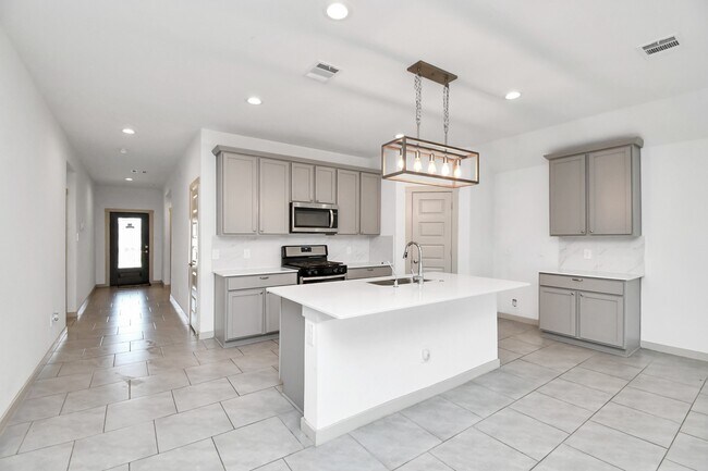 Building Photo - 3943 Canyon Shore Ln
