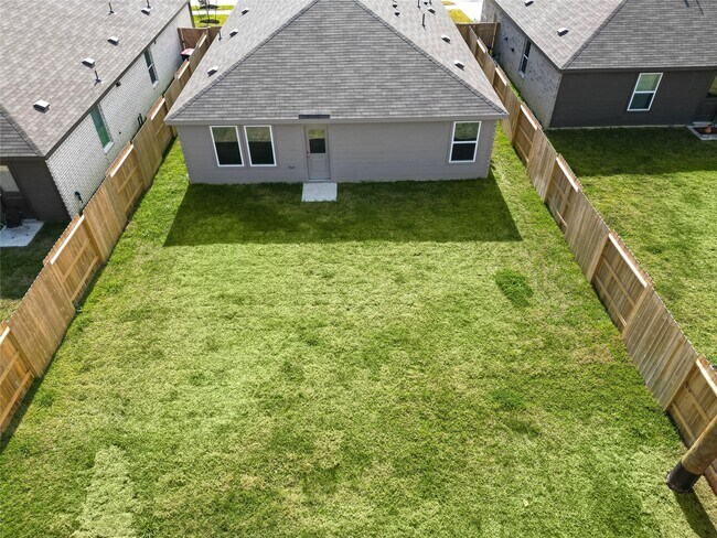 Building Photo - 5119 Red Drum Dr