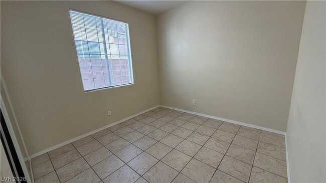 Building Photo - 8101 Yellow Daisy Ave