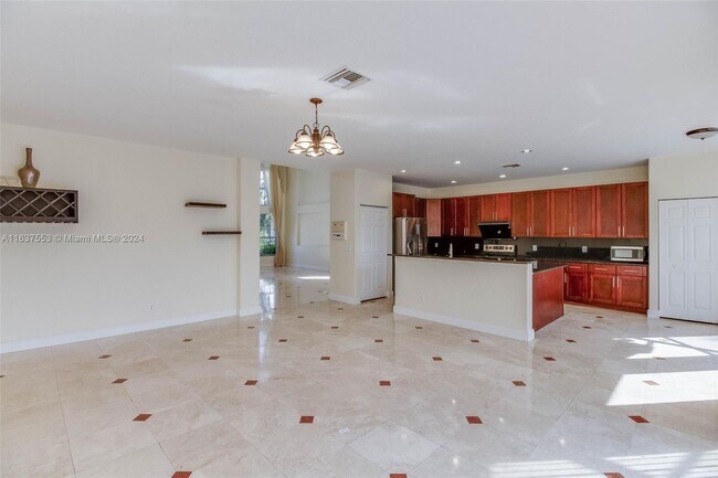 Building Photo - 2231 SW 164th Ave