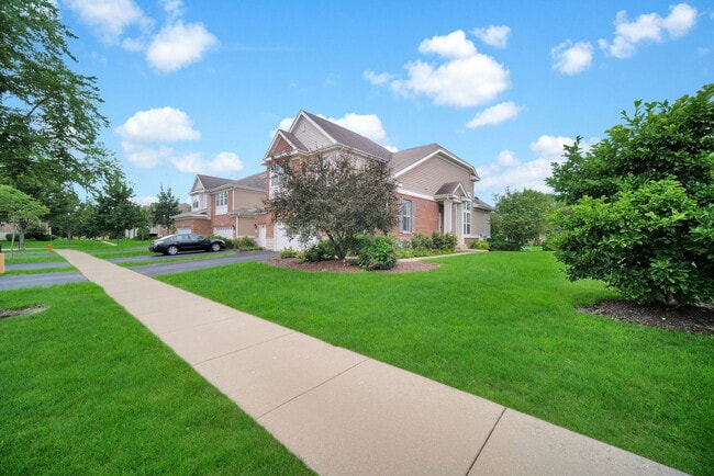 Building Photo - 1031 Ravendale Ct