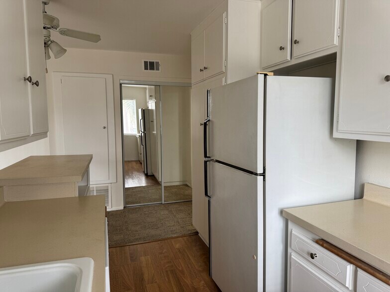 Kitchen looking to hall closet - 400 N Acacia Ave