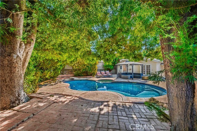 Building Photo - 21711 Mulholland Dr