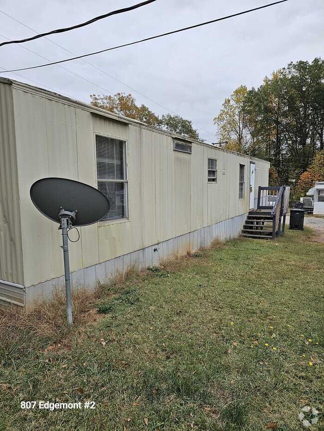 Building Photo - 2 bed 1 bath mobile home