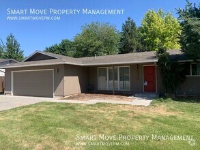 Building Photo - 9990 Skycrest-