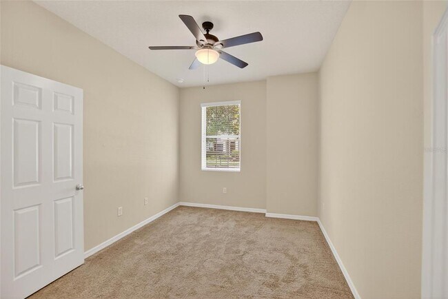 Building Photo - 15810 Starling Water Dr