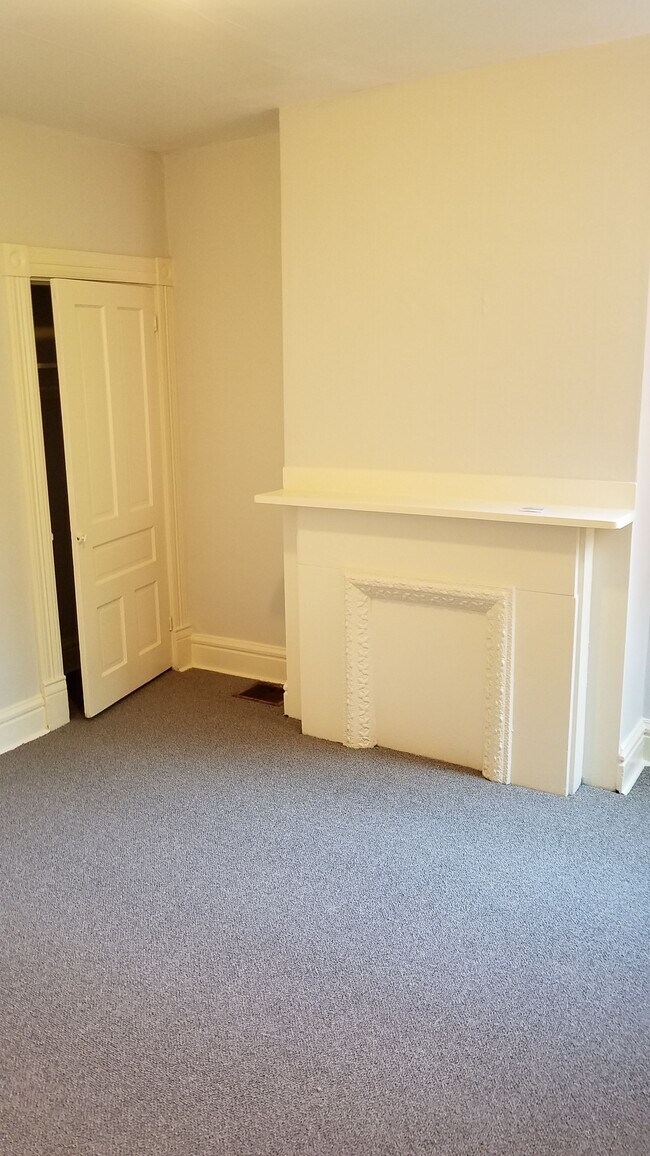 Bedroom 3 - 309 Lawn St