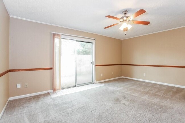 Building Photo - 7406 San Simeon Dr