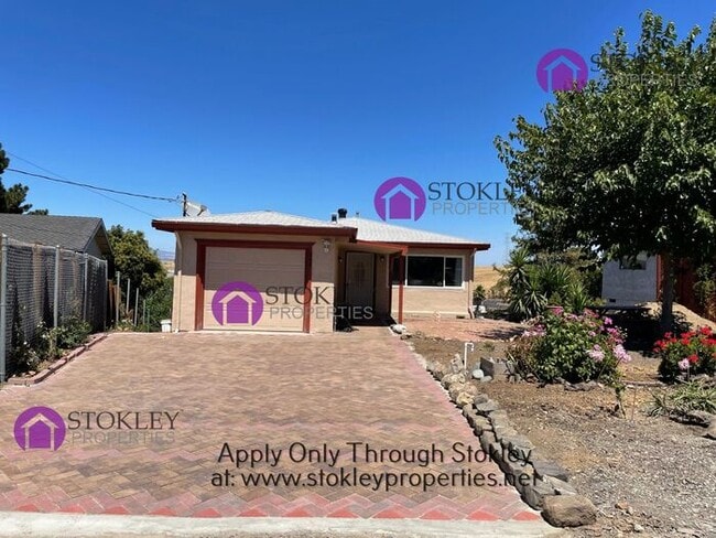 Primary Photo - 540 Palms Dr