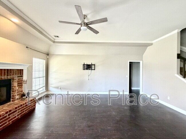 Building Photo - 3827 W Canton St