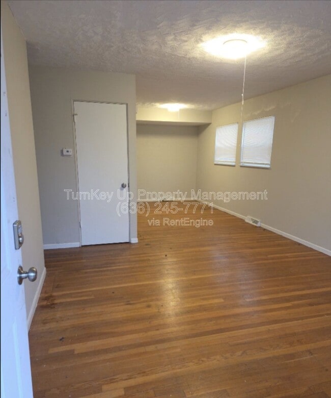 Building Photo - 225 Ben Nevis Rd