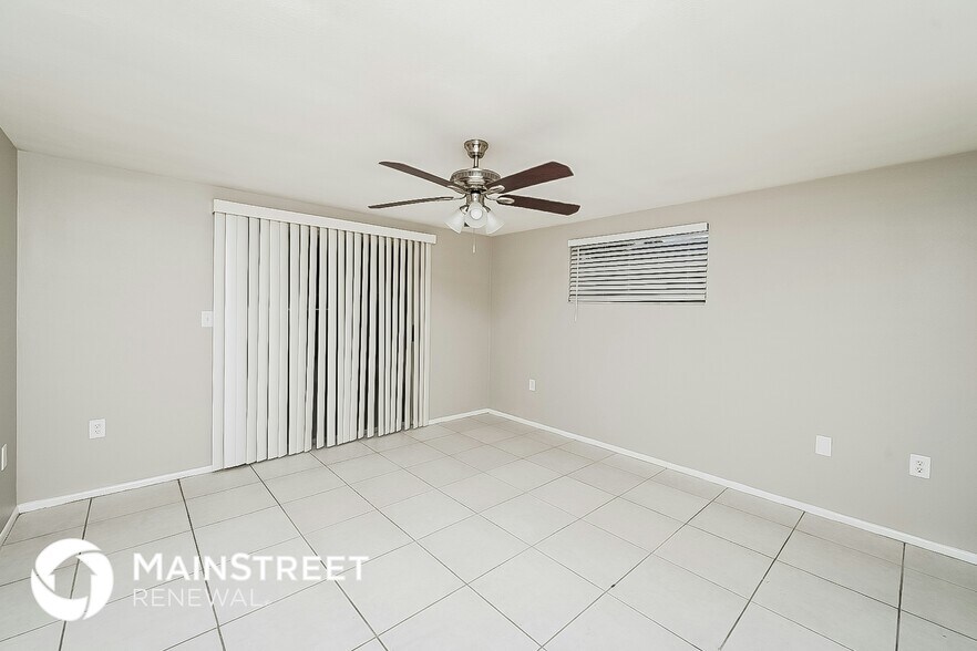Building Photo - 7315 San Carlos Dr
