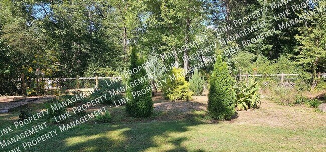 Building Photo - 9328 Berkshire Cir