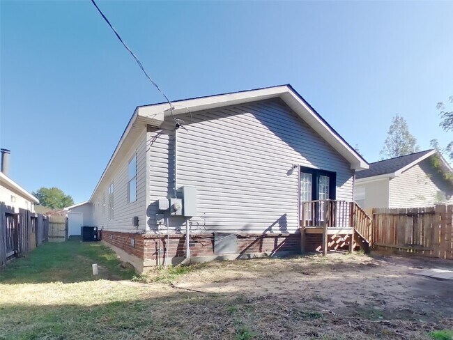 Building Photo - 21439 Cherry Canyon Ln