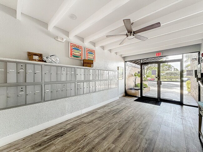Building Photo - 755 Dotterel Rd